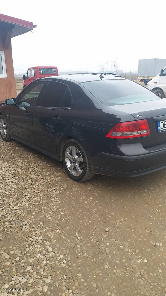 Vand Saab 9.3.inmatriculat cu 2000euro de urgenta