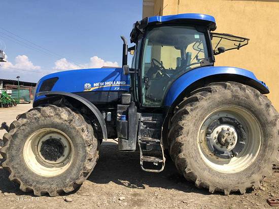 Lichidator judiciar vand Tractor New Holland T7260 T4