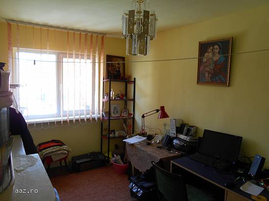 apartament 3 camere .ieftin