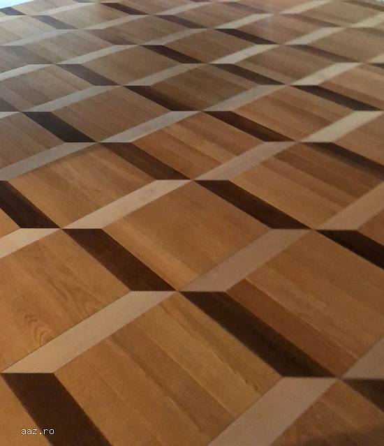 Parchet dublu stratificat din stejar,         pentru încălzirea în pardoseală