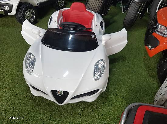 Mașină electrică pentru copii Alfa Romeo 4C Alb Nou