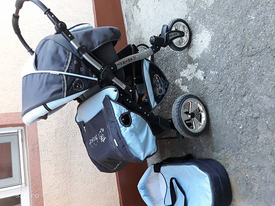 De vanzare carucior 2 in 1