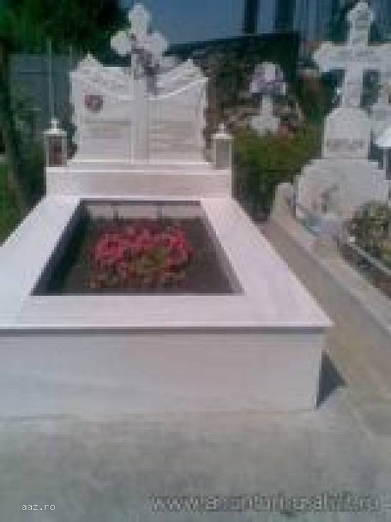 Executam si montam orice produs din mozaic,   marmura si granit pentru prima si ultima casa la pretu