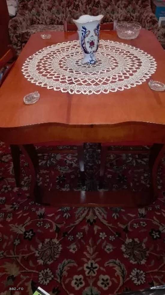 Vand mobila sufragerie,       nuc,       stare foarte buna