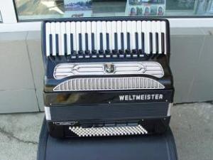 vind acordeon weltmeister supita stare ca nou
