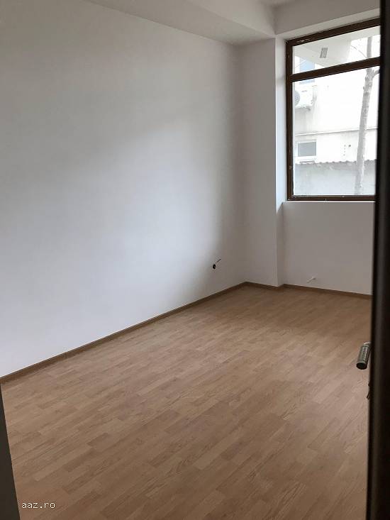Apartament 3 camere sector 2