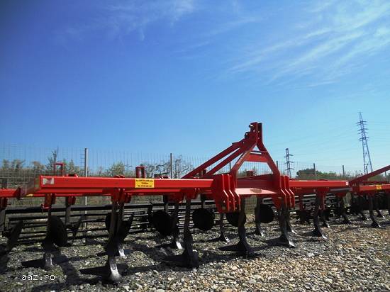 Combinator  agricol Quivogne
