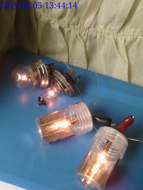 Becuri auto Xenon si Halogen soclu metalic H1 si H4