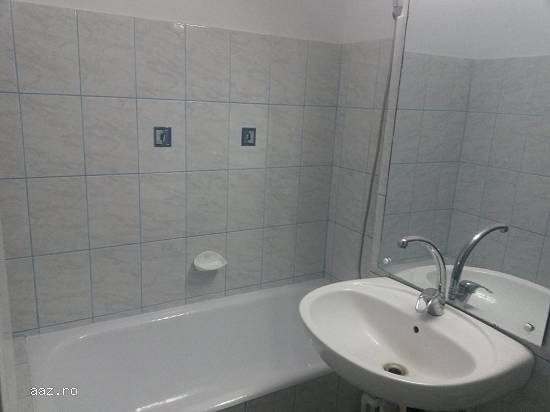 De vanzare apartament 2 camere decomandat galati,   micro 21
