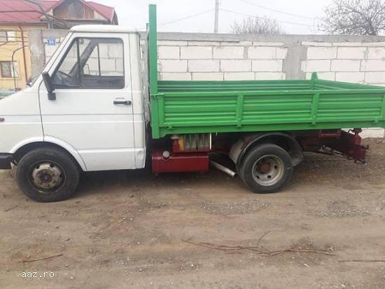Miniexcavator Kubota &Basculabila Iveco Daily