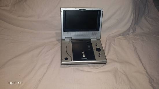 DVD player portabil 7 inch 2 buc. Husa si Telecomanda