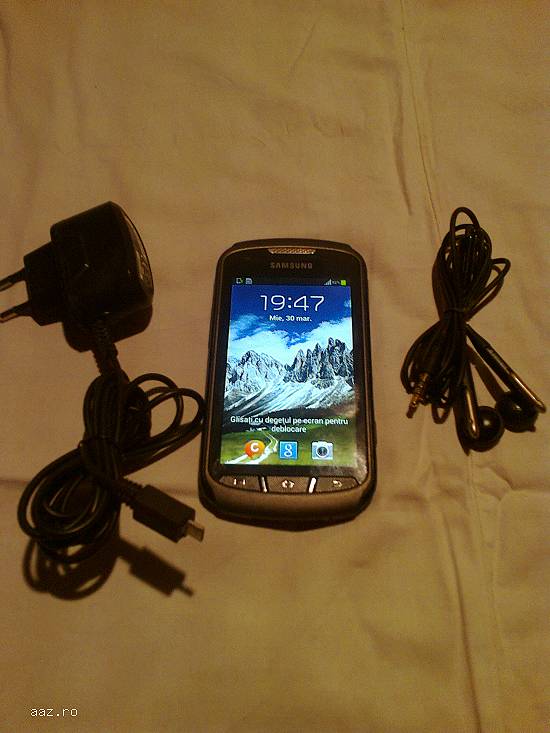 Tel Samsung Xcover2 si Videorecorder VHS rar
