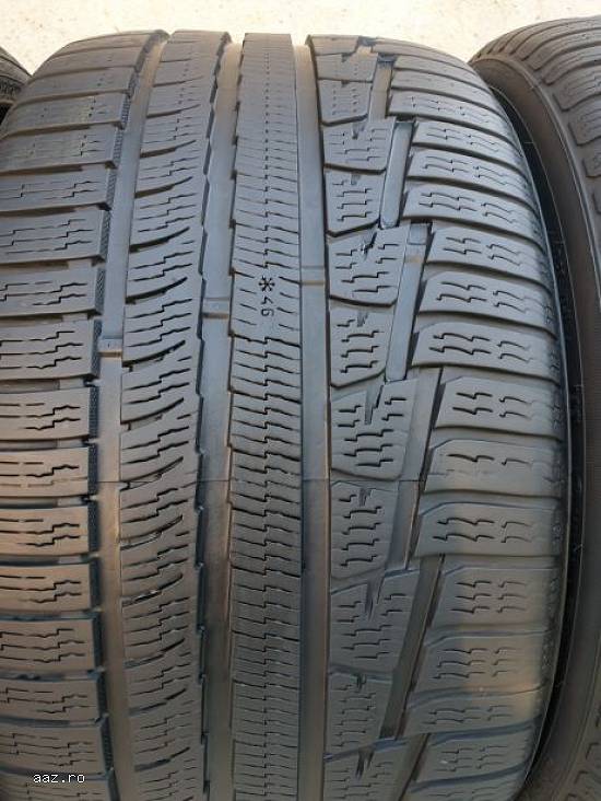 Vind patru anvelope de  iarna  nokian 285 30 20 cu 255 35 20