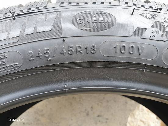 Vind două anvelope de iarna  michelin  pilot alpin  245 45 18