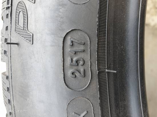 Vind două anvelope de iarna  michelin  pilot alpin  245 45 18