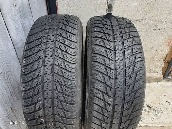 Vind două anvelope de  iarna  nokian  225 55 18