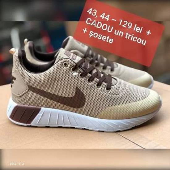 Adidasi Nike