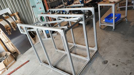 Profile aluminiu standardizate si accesorii industriale