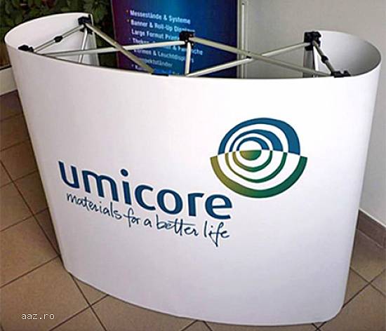 Pop-up Desk curb 2X2 + Personalizare cu Print Laminat