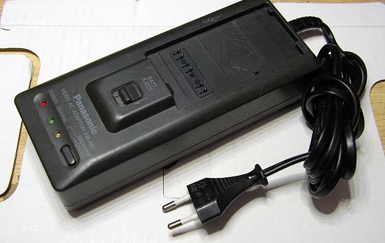 Incarcator Acumulatori Panasonic VW-AS1E