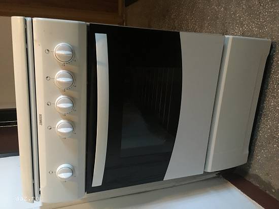 Vand aragaz Zanussi 4 ochiuri