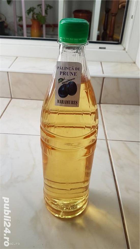 Vand palinca de Maramures din prune si din caise 53-55 grade