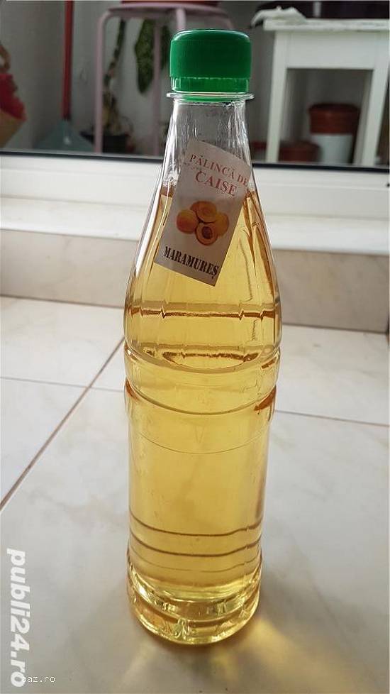 Vand palinca de Maramures din prune si din caise 53-55 grade