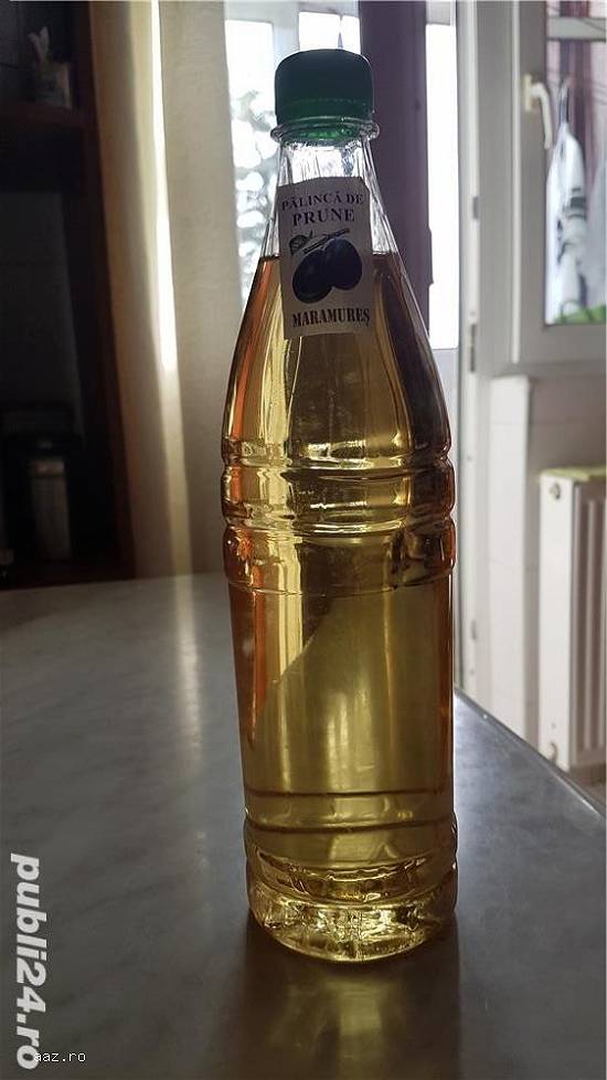 Vand palinca de Maramures din prune si din caise 53-55 grade