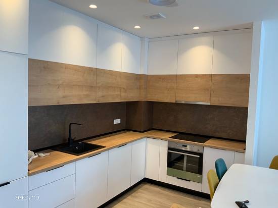 Apartament modern,   3 camere,   zona linistita