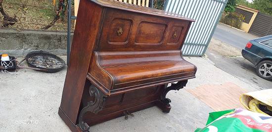 Pianina sghiedmayer din anul 1868
