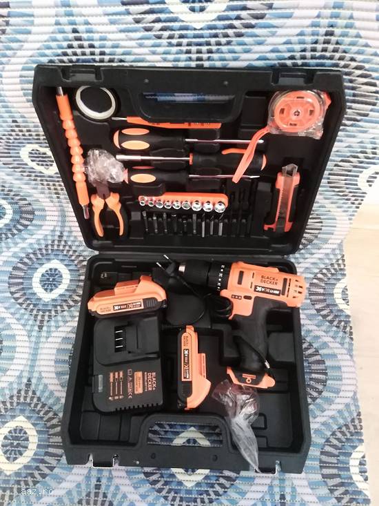 Black+decker cu percutie si accesorii