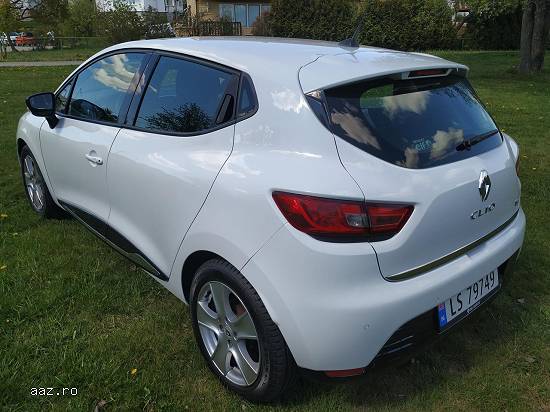 Îmi donez mașina Renault Clio