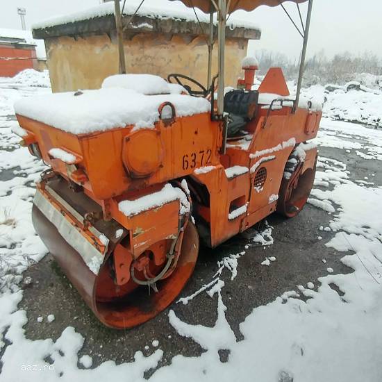 Lichidator judiciar,    vand cilindru compactor asfalt