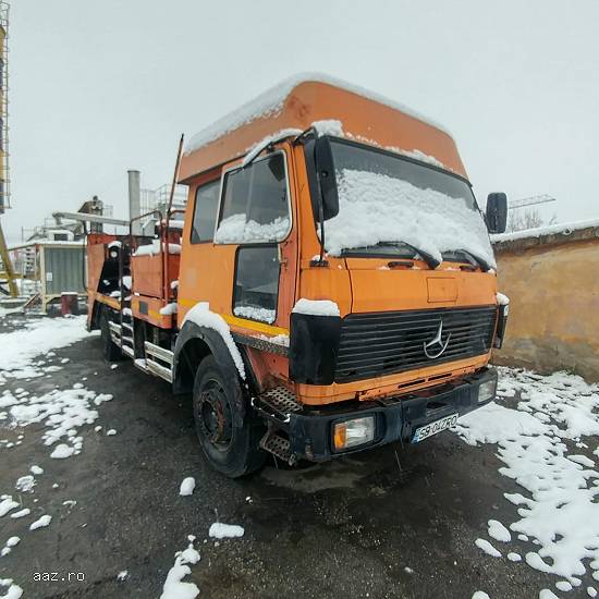 Lichidator judiciar,   vand autospeciala marca Mercedes