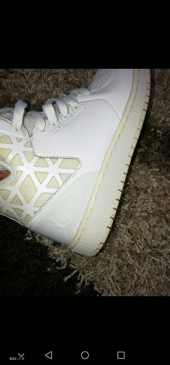 Air Jordan wmns 1 Mid