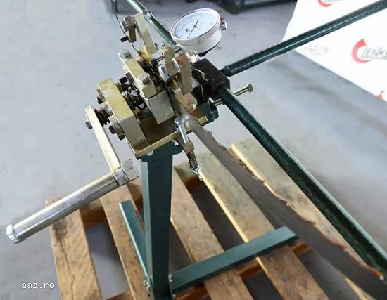Fierăstrău pentru fixarea dinților Lenker DWS-2