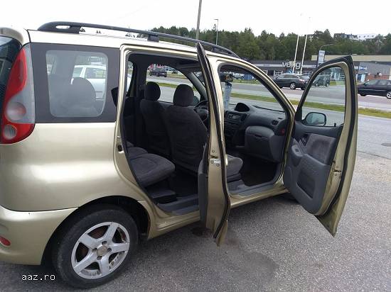 toyota yaris verso