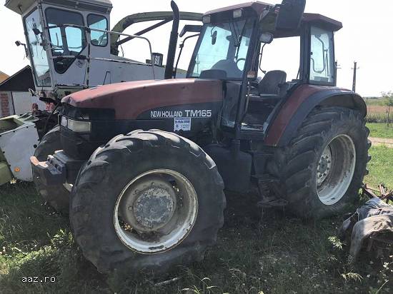 Lichidator judiciar vand Tractor New Holland TM165.