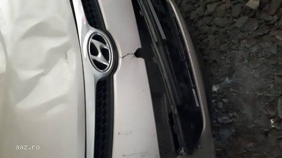 Lichidator judiciar vand autoturism M1 Hyundai - gri.
