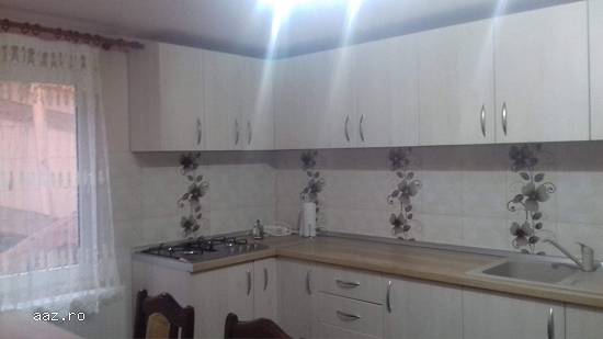 Inchiriez cabana cu 3 camere