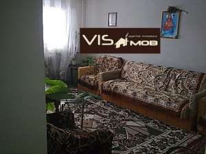 Vand urgent in Onesti apartament 3 camere decomandate