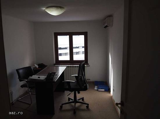 Lichidator judiciar,    vand proprietate imobiliara - Teren si Vila