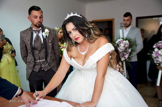 Servicii Foto-Video-Audio - Nunta,   Botez,   Aniversari,   Petreceri private