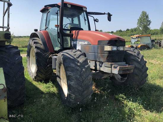 Lichidator judiciar vand Tractor New Holland TM165 -