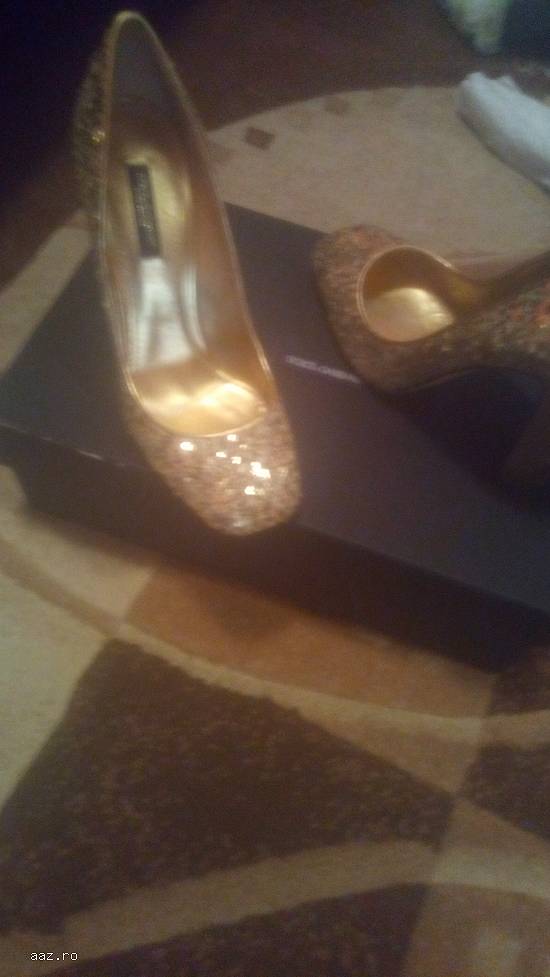 Pantofi dama nr 37 jumate