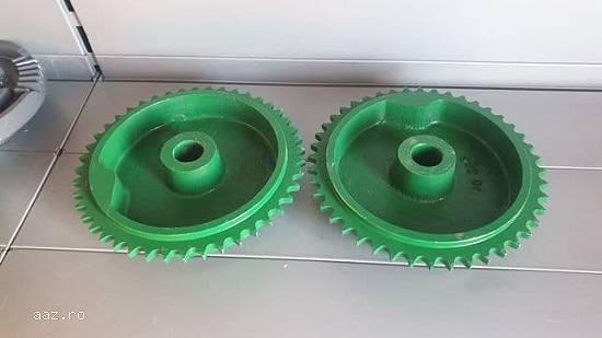 Pinion presa de balotat john deere 224 t 44 dinti