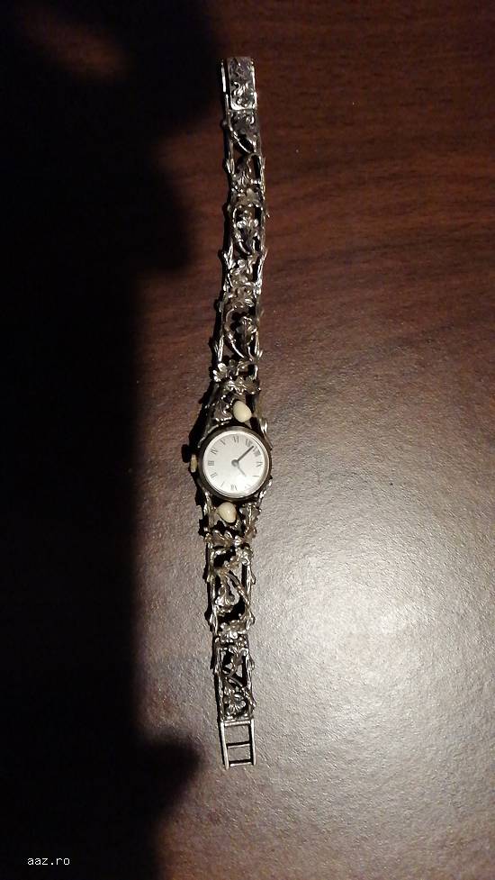 Ceas,   colier și brățară din argint cu fildeș,   un set foarte vechi și frumos