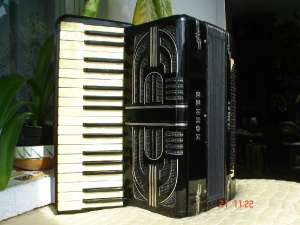 Vand acordeon HOHNER 80 basi
