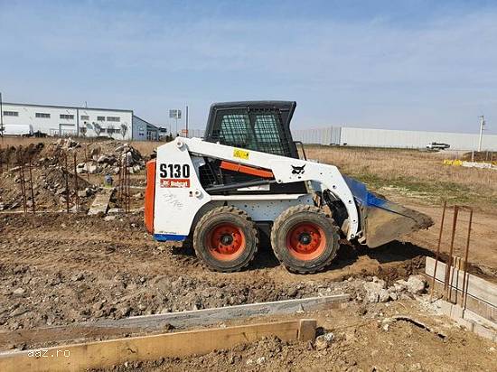Bobcat de închiriat