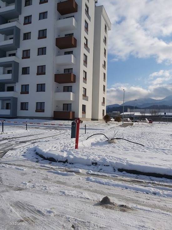 Particular vînd teren în Brasov